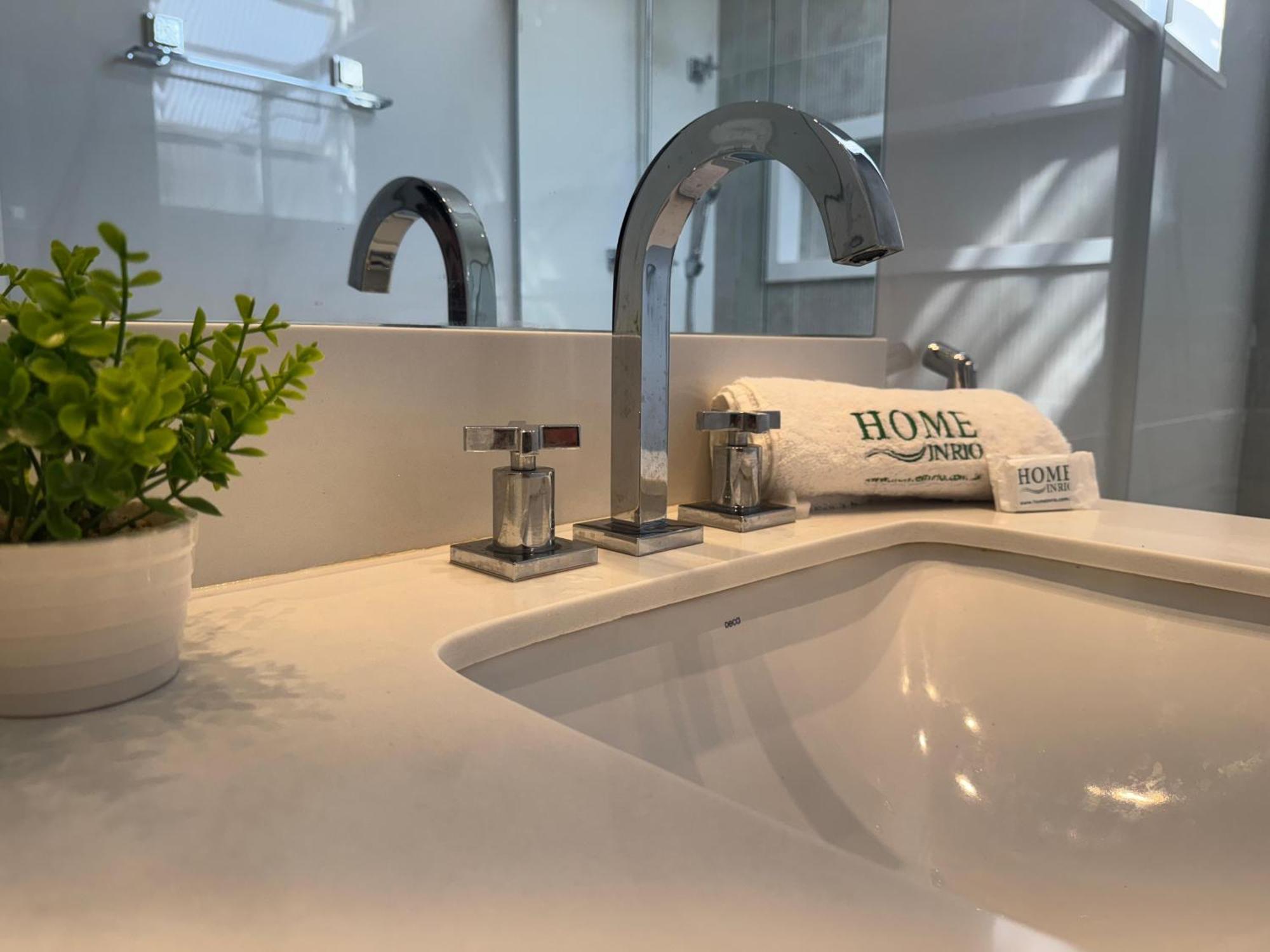 Apartamento 4 Minutos Da N.s. 793-1102 Río de Janeiro