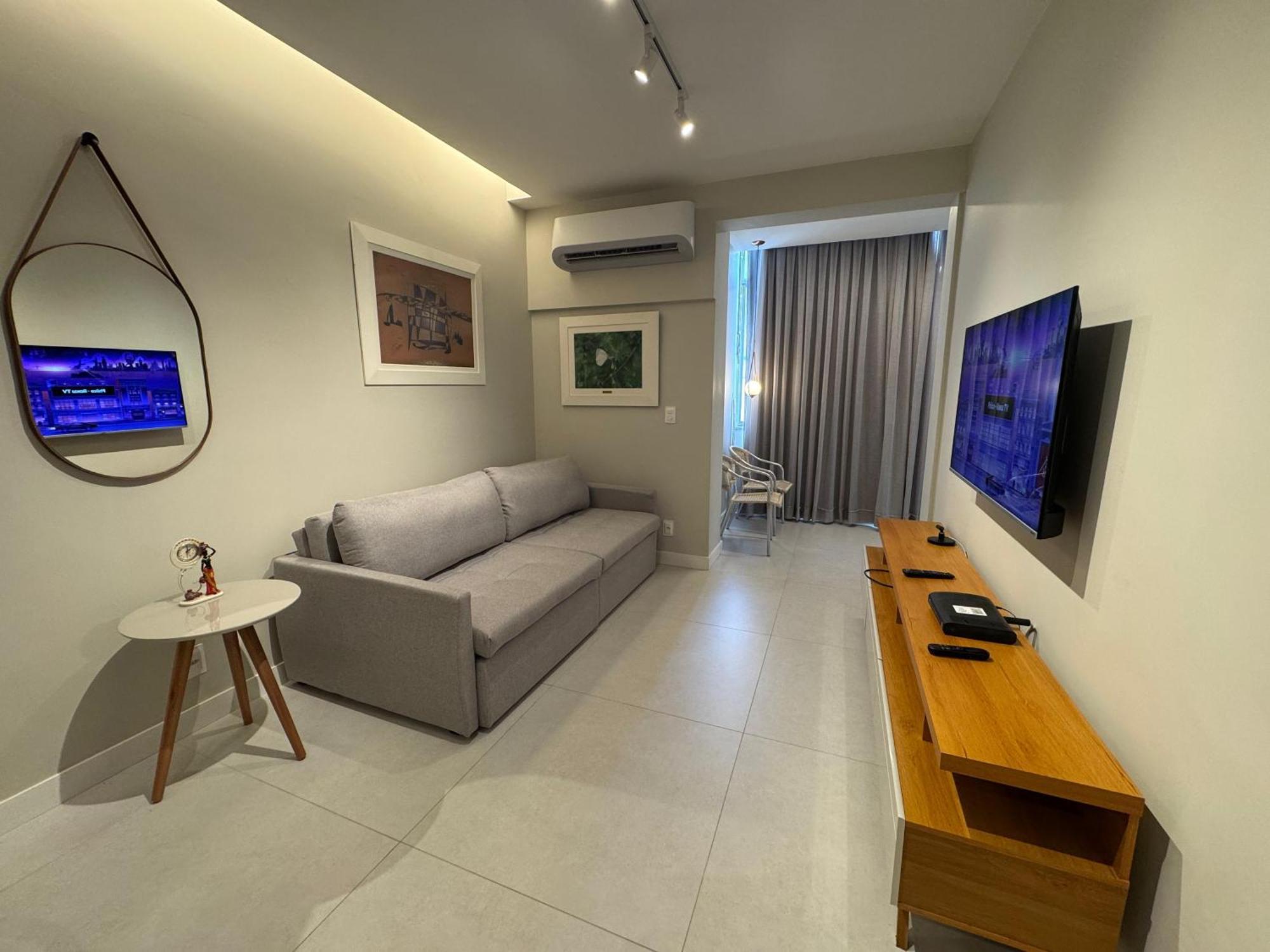 4 Minutos Da N.s. 793-1102 Apartamento *